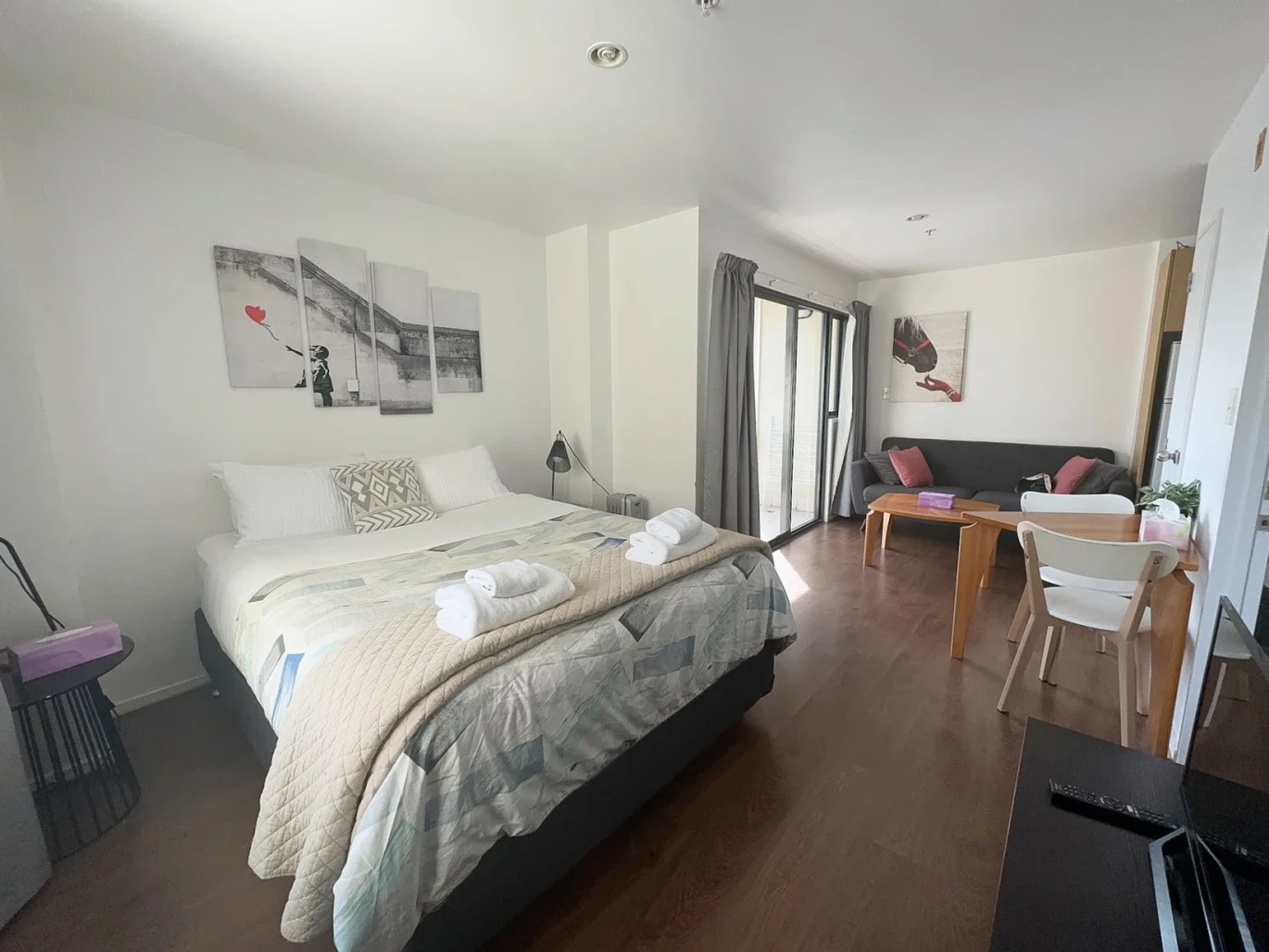 Double Grammar school zone, 34m2 Freehold 1 bed 1 bath apartment, zoned for Auckland Grammar and Auckland Girls Grammar school, currently rented $420 per week until early 2027, just moments from the university, Queen Street, 12A/13 Mount Street Auckland Central, Auckland