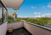 Owners Downsizing After 26 Years, 624m2 section, 190m2 3 beds 2 baths house with double garage, Zoned for the highly regarded Marina View School and Hobsonville Point Secondary School, with Marina View School just a short walk away, 112 West Harbour Drive, West Harbour, Auckland
