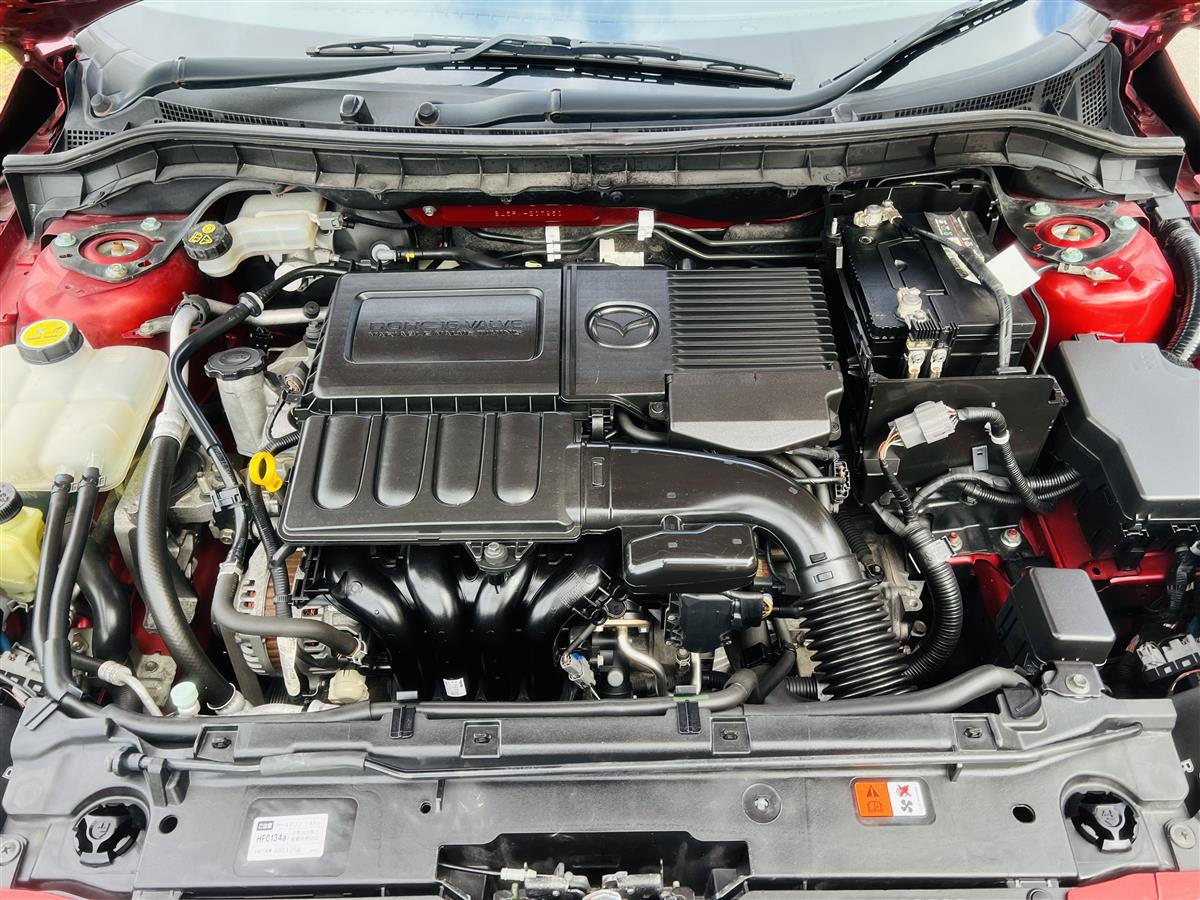 2013 Mazda Axela NEW STEREO APPLE CAR PLAY Hatchback Automatic, 5 seats, Petrol, 1,500 cc, 56,707 km