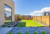 10-Year Master Build Guarantee, Brandnew 3 beds 3 baths duplex home with garage, close proximity to highly-regarded kindergartens and primary schools, and is handy to the vibrant cafes, shops, and amenities of the Kumeu Town Centre. 89 Podgora Avenue Huapai, Auckland