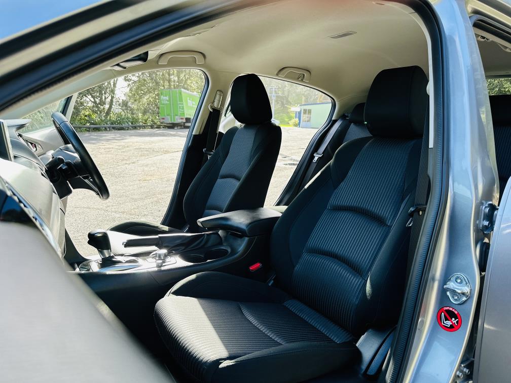 2015 Mazda Axela 20S SPORTS !! HIGH SPEC !! Hatchback Tiptronic, 5 seats, Silver, New Import, Petrol, 2,000 cc,