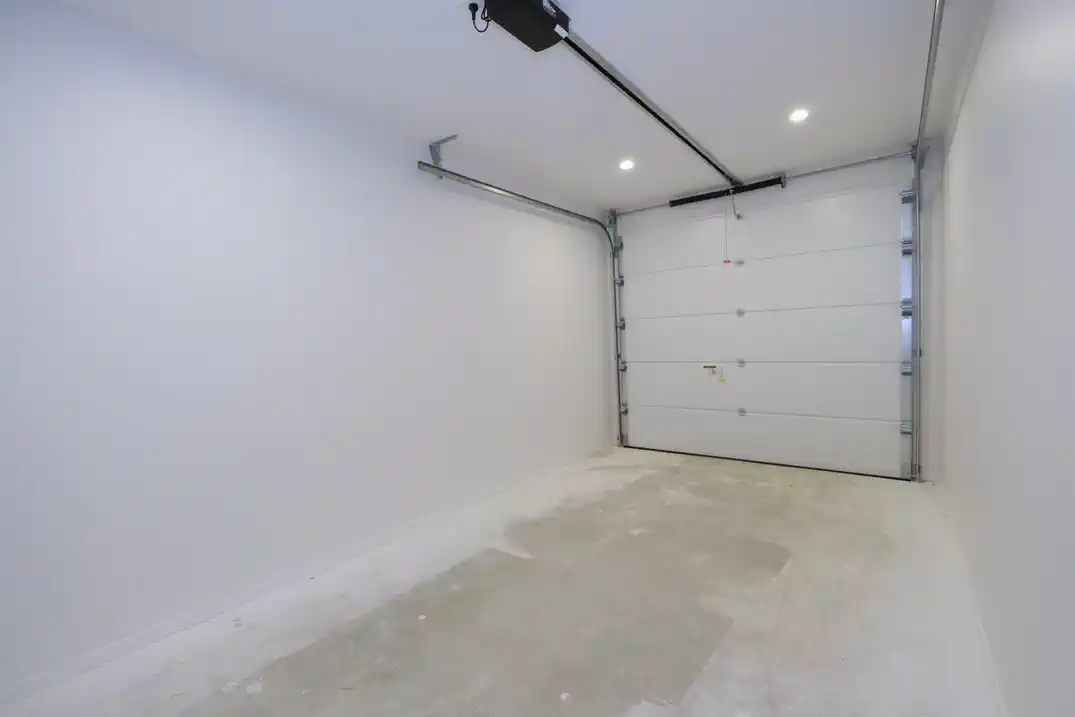 For rent, 4 beds 3 baths house with garage, Available from 1st July, 31B Culver Tce, Howick, Auckland
