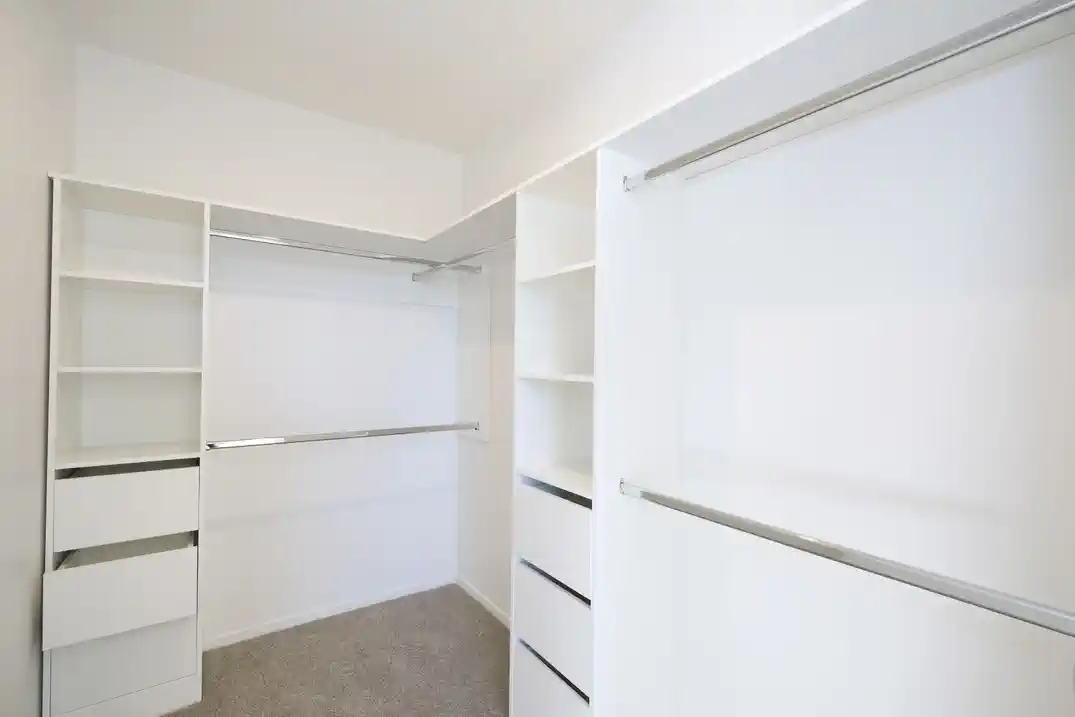 For rent, 4 beds 3 baths house with garage, Available from 1st July, 31A Culver Tce, Howick, Auckland