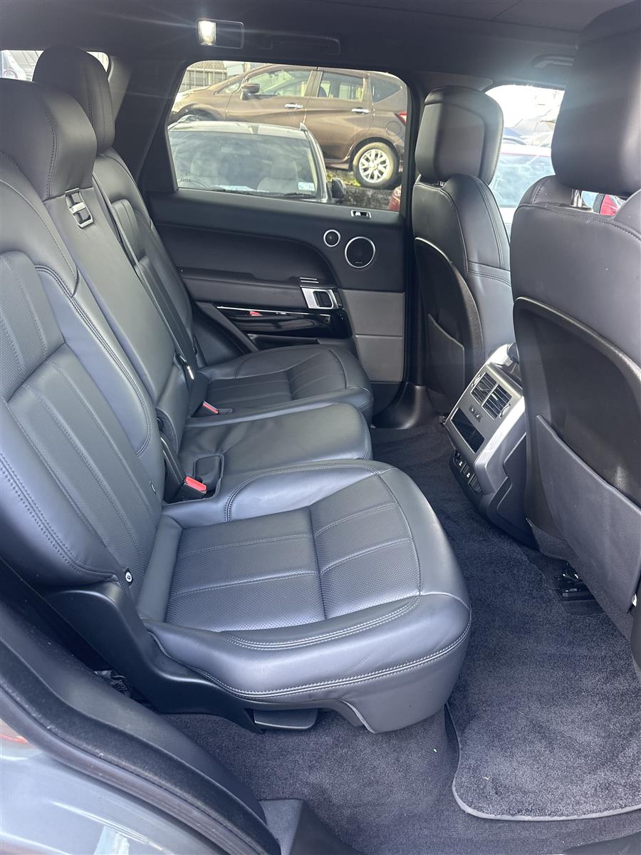 2020 Land Rover Range Rover Sport SDV6 HSE DYNAMIC 3.0 Station Wagon Automatic, 4WD, 5 seats, Silver, 1 owner, Diesel, 2,993 cc, 29,965 km