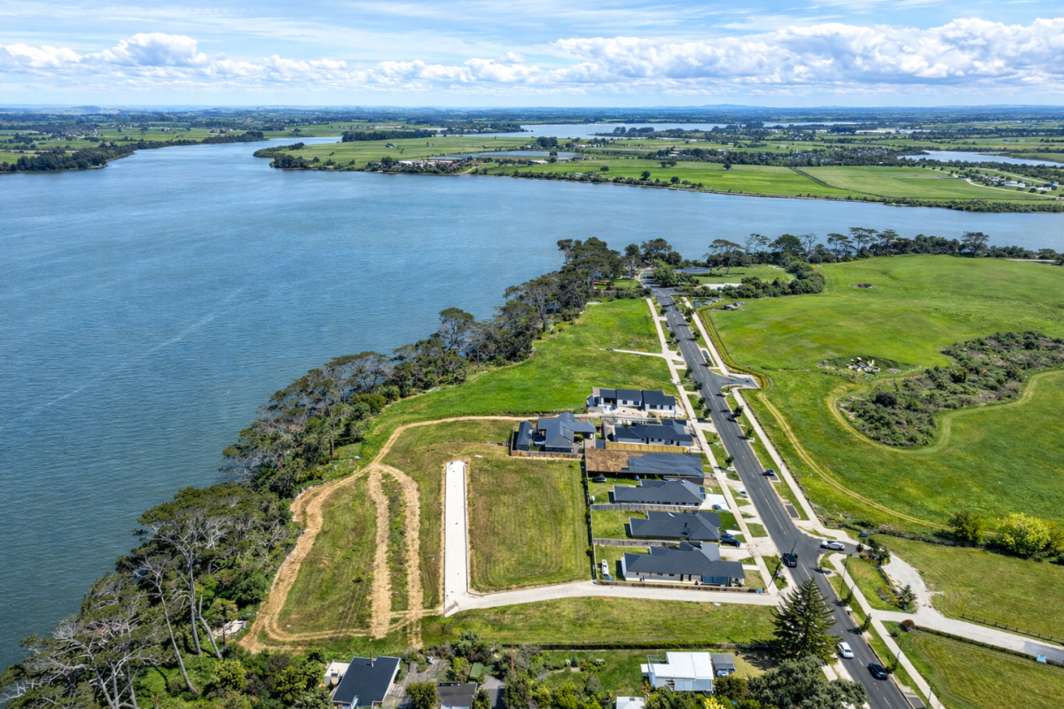 Sea Views, Titles issued – ready to build section, Services to boundary, Protective covenants in place, With coastal walkways, a nearby boat ramp, and a thoughtfully planned neighbourhood, in the fast-growing coastal community of Kahawai Point. 26D McLarin Road, Glenbrook Beach, Auckland