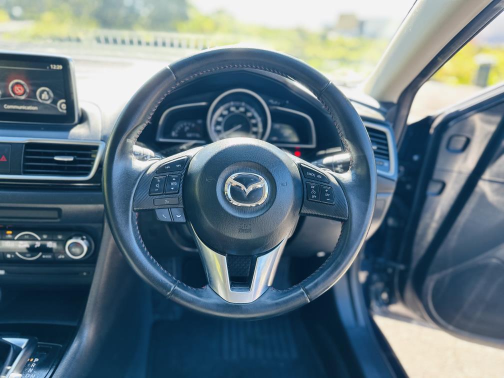 2016 Mazda Axela 15S SPORTS !! HIGH SPEC !! Hatchback Tiptronic, 5 seats, Blue, New Import, Petrol, 1,500 cc, 68,776 km