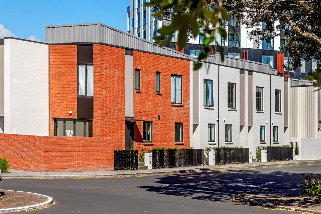 Brandnew, UNIT 13: 3 Bedroom flexi, 3 Bathrooms,1 carpark. Floor area: 71m2 + courtyard 18m2. Price: $700,000+, 666B Great South Road, Ellerslie, Auckland