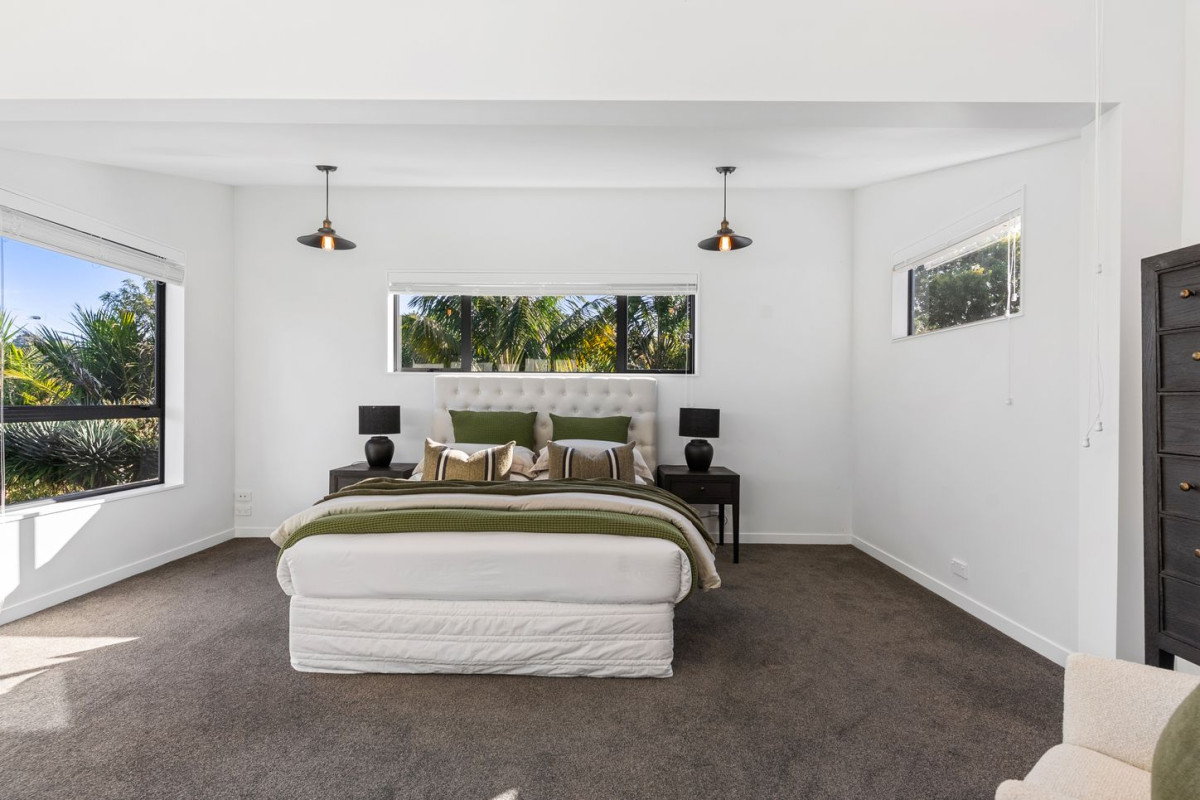 Overseas vendors committed to sell, 1420m2 section, Over 400m2 5 beds 3.5 baths, double garage, swimming pool, Striking cedar architectural home offering resort-style family living, moments from Wainoni Park and local amenities, 6 Birchwood Grove, Greenhithe, Auckland