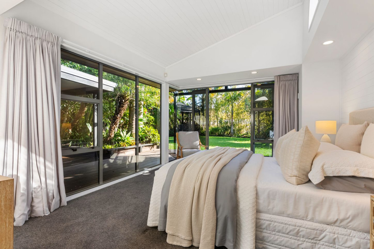 Overseas vendors committed to sell, 1420m2 section, Over 400m2 5 beds 3.5 baths, double garage, swimming pool, Striking cedar architectural home offering resort-style family living, moments from Wainoni Park and local amenities, 6 Birchwood Grove, Greenhithe, Auckland