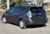 2013 Toyota Prius ALPHA Superb condition !! Station Wagon Automatic, 5 seats, Grey, New Import, Petrol, 1,790 cc, 80,389 km