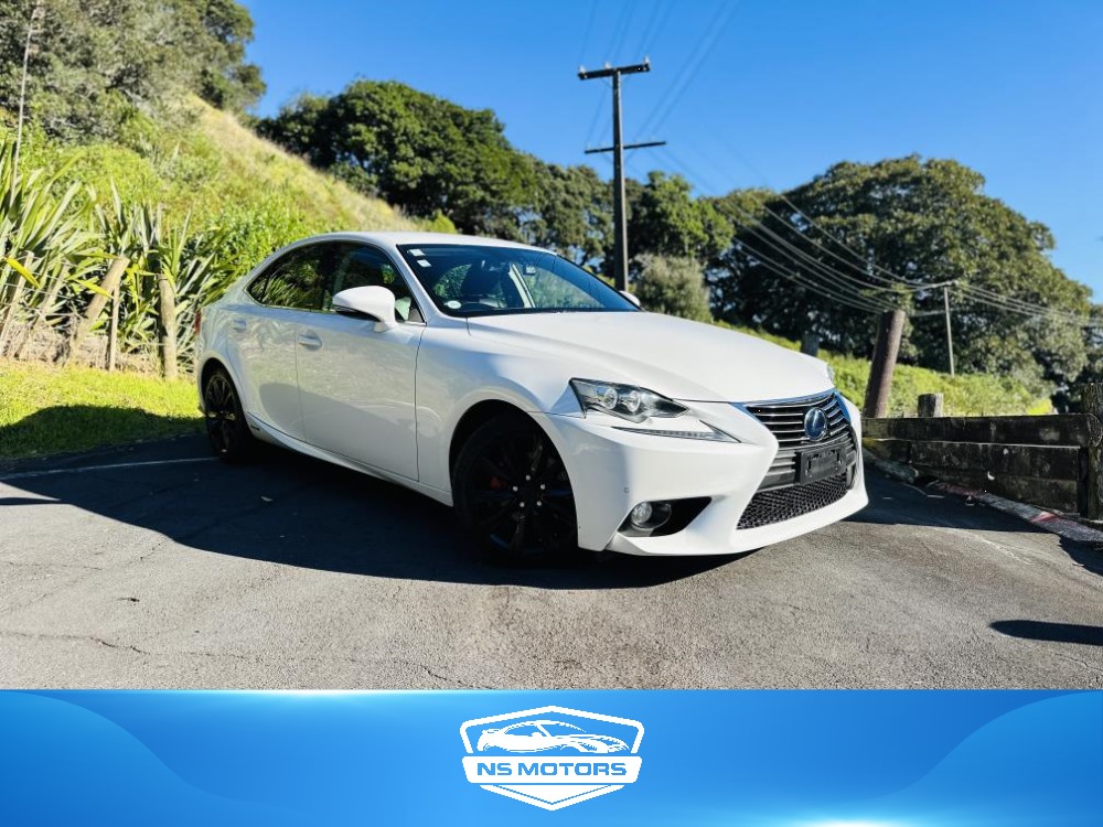 2013 Lexus IS 300h HYBRID !! L SPORT PACKAGE !! TOP SPEC !! Sedan Automatic, 5 seats, Hybrid, New Import, 2,500 cc, 85,600 km