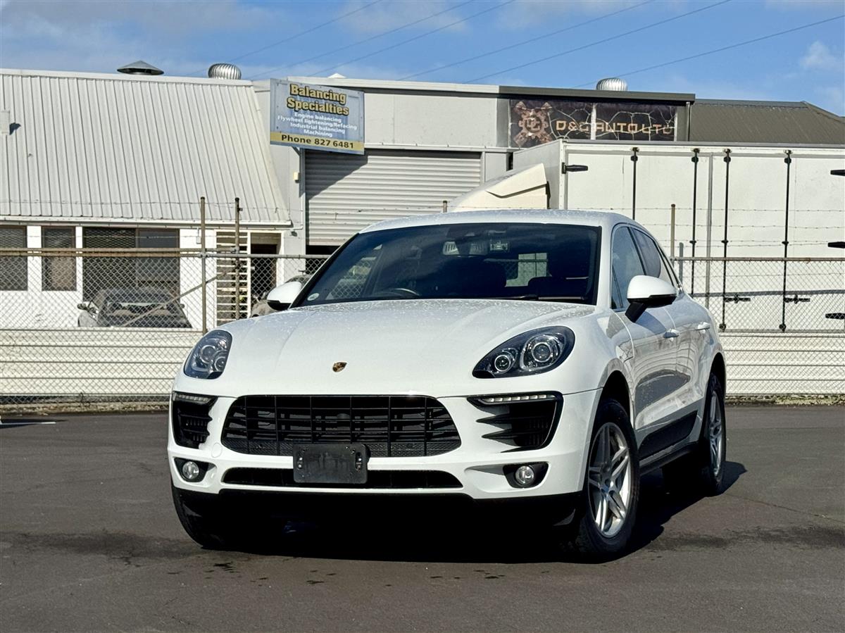 2016 Porsche Macan S Facelift 4WD NZ GPS RV/SUV Automatic, 5 seats, White, New Import, Diesel, 2,000 cc, 60,100 km