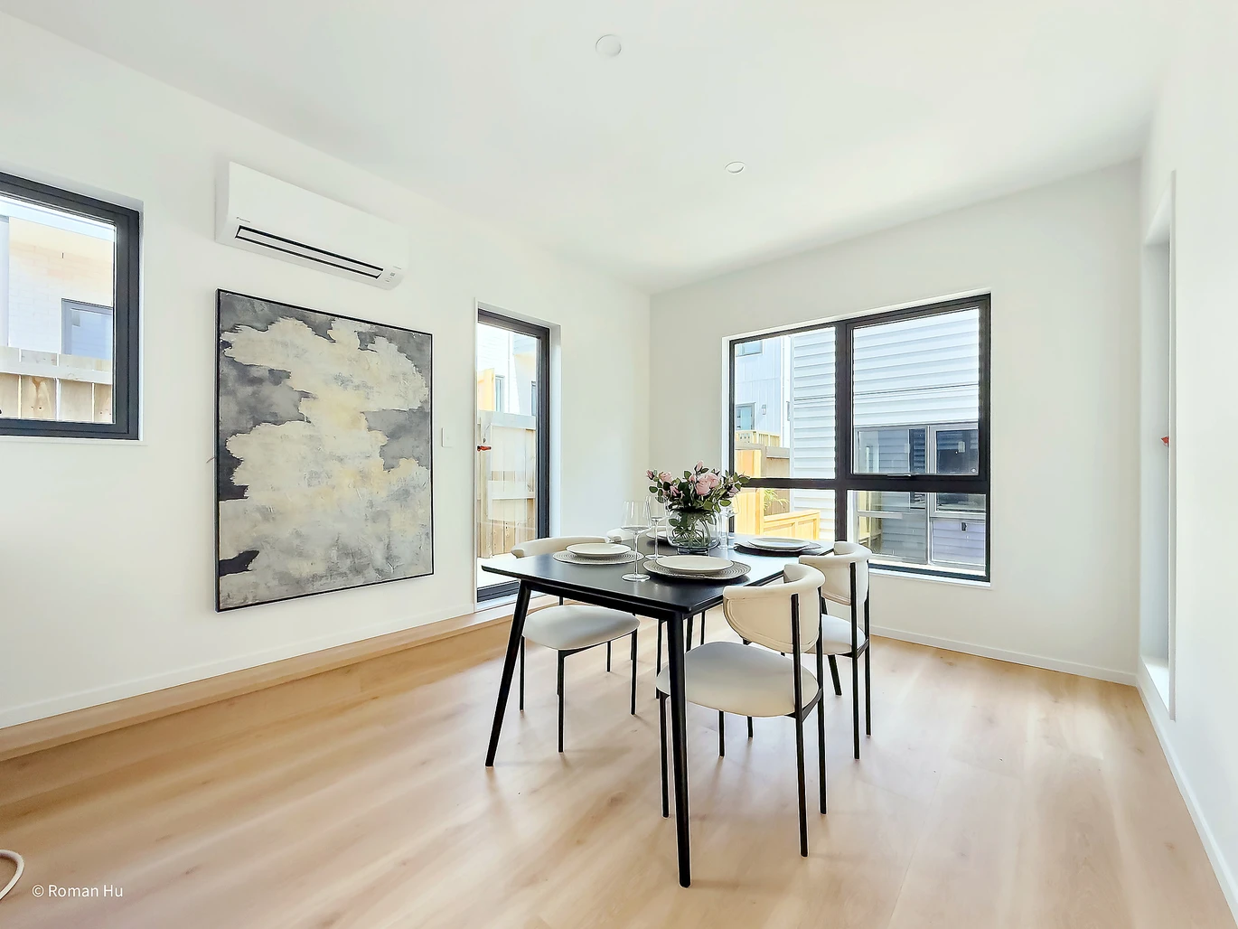 10-Year Stamford Warranty, Move-in ready, Brandnew freehold 4 beds (2 ensuites) 3.5 baths duplex home with garage, Ground floor bedroom with separate entrance & underfloor-heated ensuite bathroom, just 1.7km from Sylvia Park, 4/35 Ryburn Road Mt Wellington, Auckland
