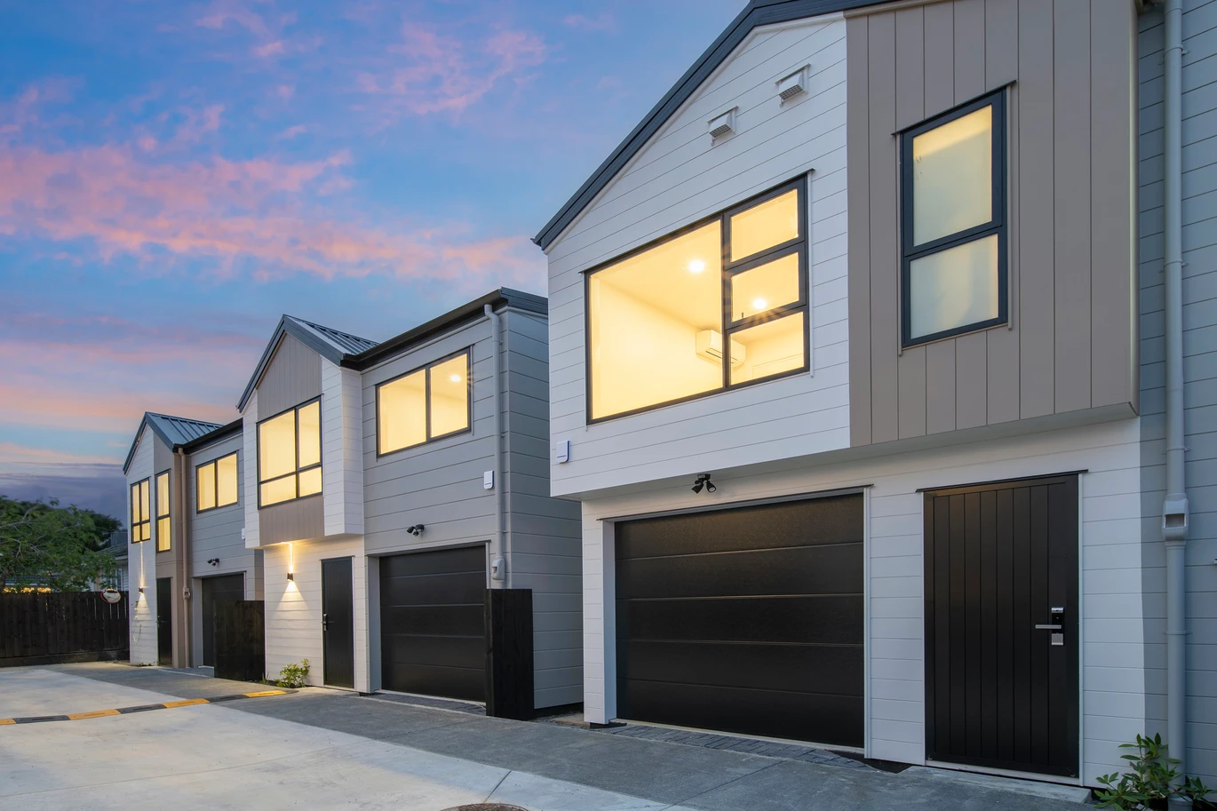 Brandnew standalone 4 beds 2.5 baths home with garage, Easy walk to West City Mall, Henderson railway station for convenient city commuting, parks, football field, schools, Lot 5/21 Smythe Road Henderson, Auckland