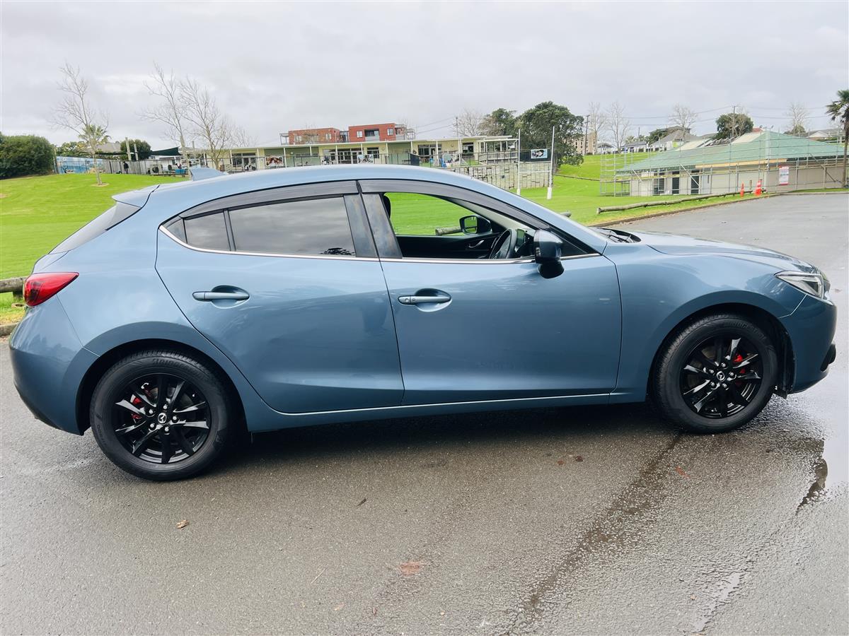 2014 Mazda Axela 1.5S 6 SPEED MANUAL SKYACTIV Hatchback Manual, 5 seats, Blue, Petrol, 1,500 cc, 74,524 km
