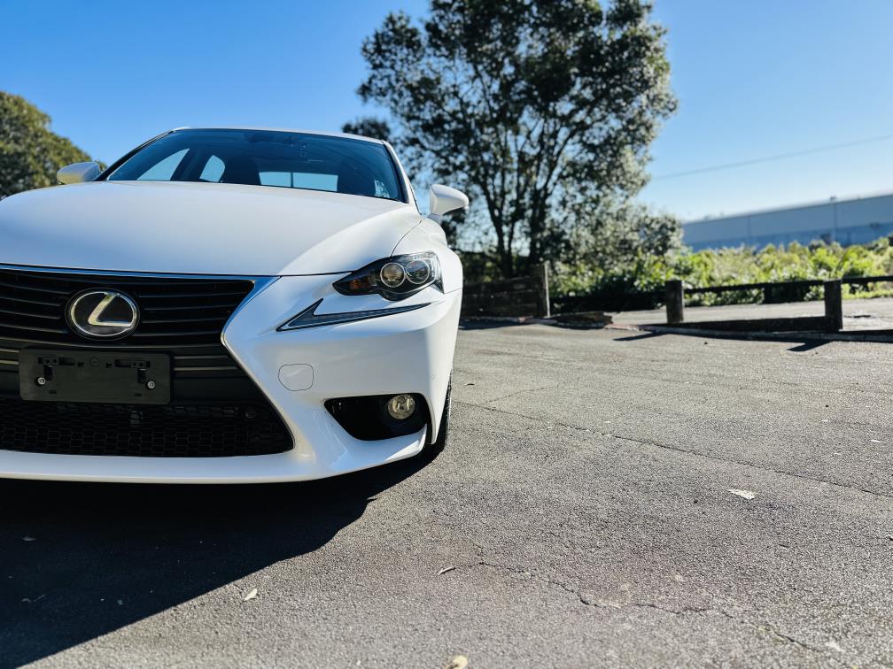 2013 Lexus IS 300h HYBRID !! L SPORT PACKAGE !! TOP SPEC !! Sedan Automatic, 5 seats, Hybrid, New Import, 2,500 cc, 85,600 km