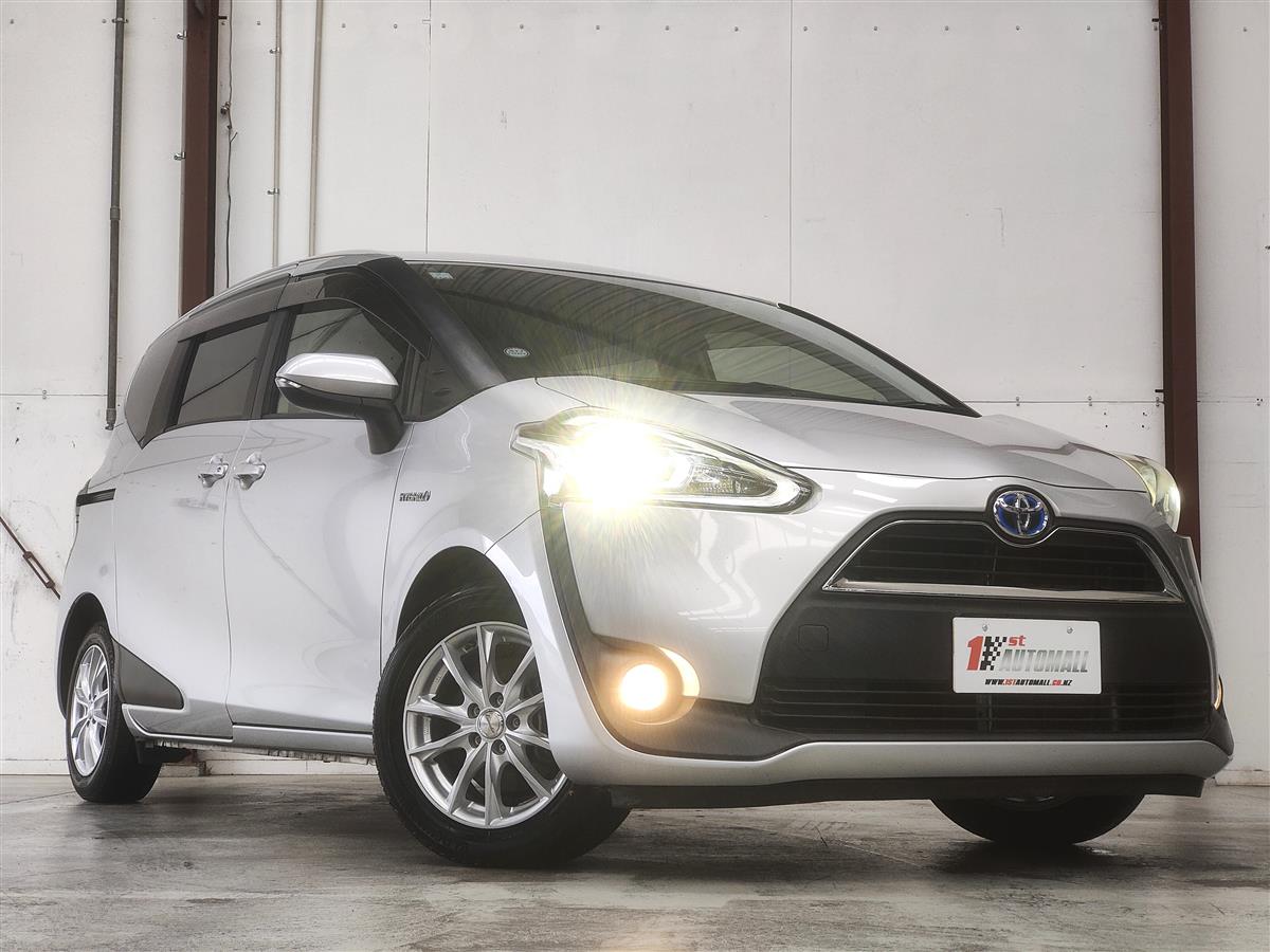 2016 Toyota Sienta G HYBRID/7 SEATERS/GRADE 4 Station Wagon Automatic, Silver, New Import, Hybrid, 1,500 cc, 106,047 km