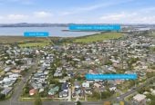 Brandnew Standalone 3 beds 2.5 baths home with car park, close to seaside park, shops, schools, easy motorway access, Lot 1/63 Gloria Avenue, Te Atatu Peninsula, Auckland