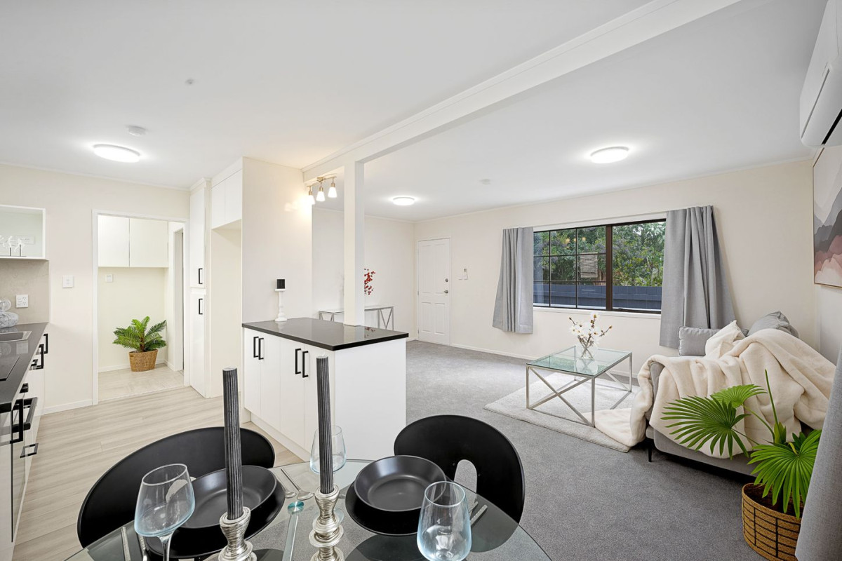 Once in 15 years, 484m2 section, Renovated 3 beds 1 bath house with double garage, easy access to local schools, shops, parks, 13 Hamblyn Place, Ranui, Auckland