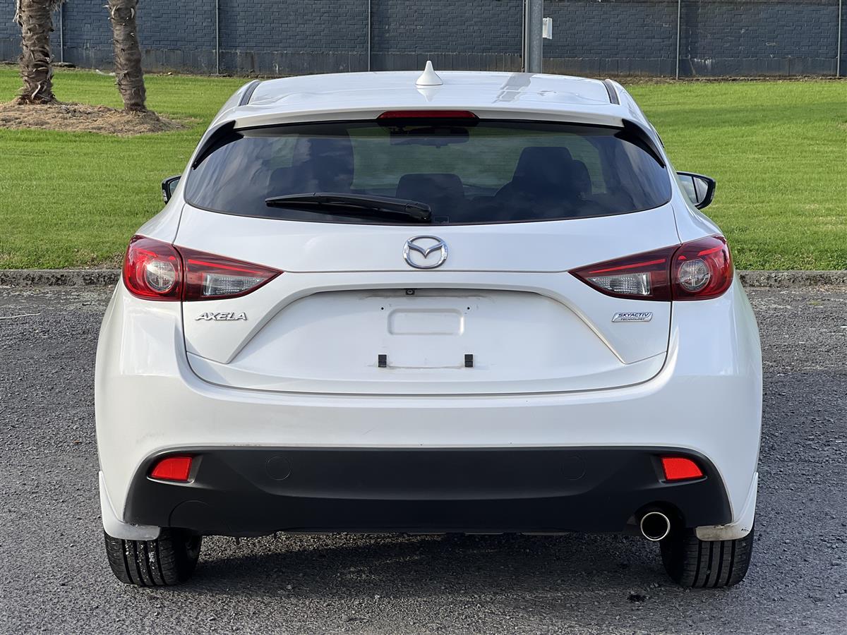 2015 Mazda Axela Hatchback Automatic, 5 seats, New Import, Petrol, 1,490 cc, 97,547 km