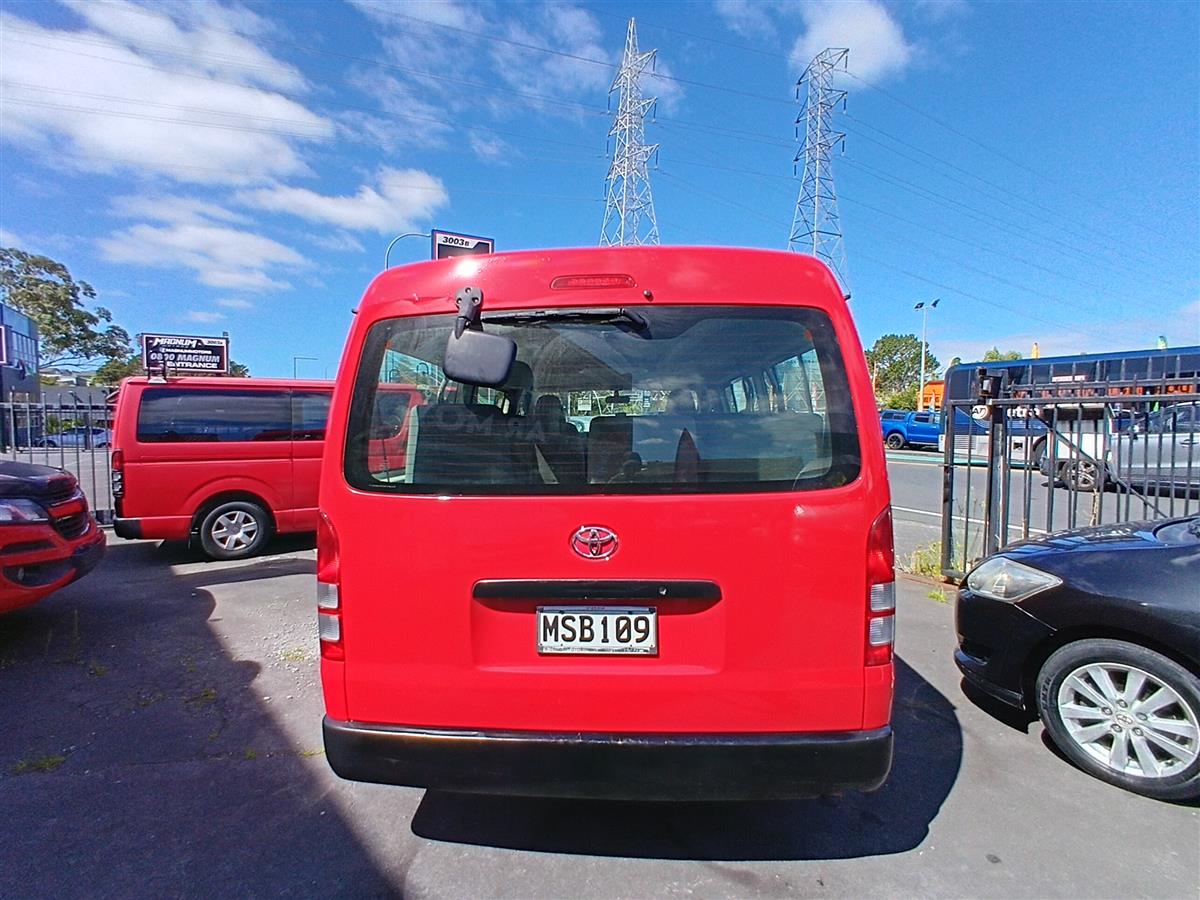2009 Toyota Hiace MINI BUS Van Automatic, 10 seats, 2 owners, Petrol, 2,693 cc, 249,781 km