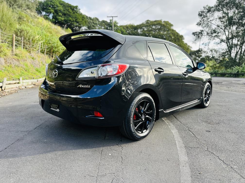 2013 Mazda Axela 15S SPORTS !! Hatchback Tiptronic, 5 seats, Black, New Import, Petrol, 1,500 cc, 49,159 km
