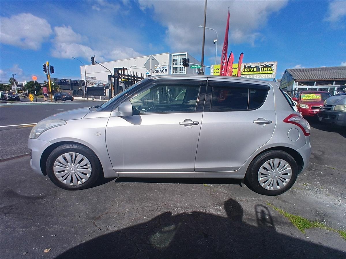 2015 Suzuki Swift Hatchback Automatic,5 seats, Silver, Petrol, 1,242 cc, 110,552 km