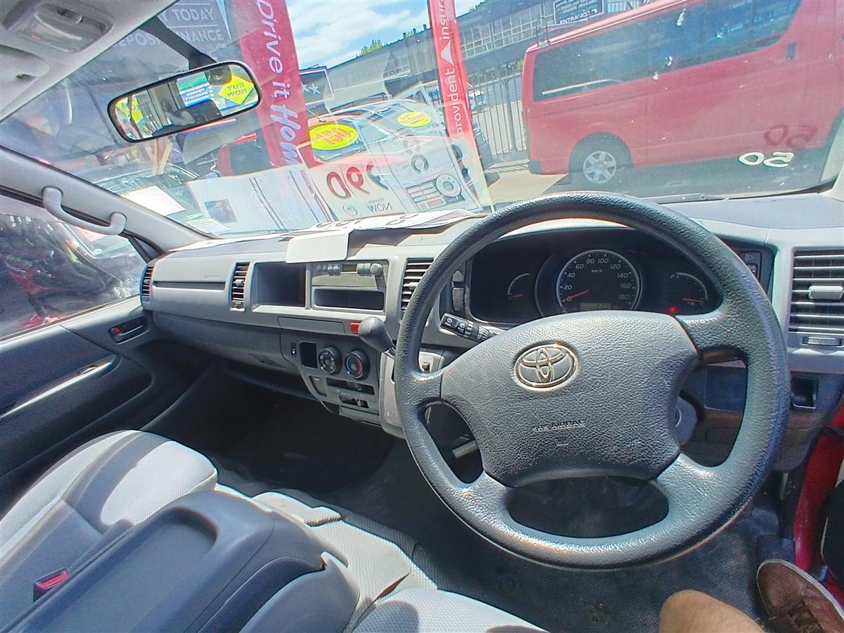 2009 Toyota Hiace MINI BUS Van Automatic, 10 seats, 2 owners, Petrol, 2,693 cc, 249,781 km