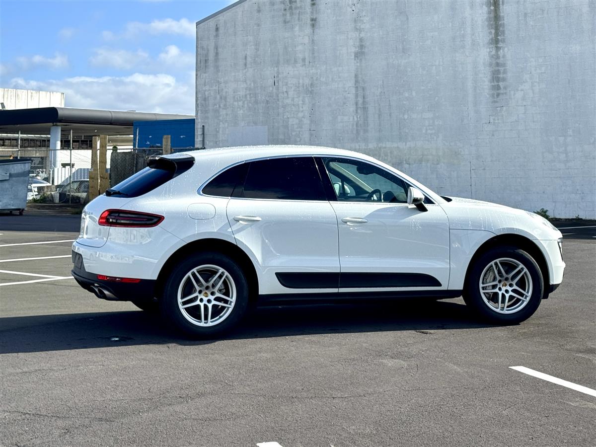 2016 Porsche Macan S Facelift 4WD NZ GPS RV/SUV Automatic, 5 seats, White, New Import, Diesel, 2,000 cc, 60,100 km