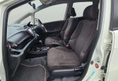 2012 Honda Fit HYBRID !! Top Spec !! heated seats !! Cruise control !! Reverse camera Hatchback Automatic, 5 seats, Hybrid, 1,339 cc, 154,359 km