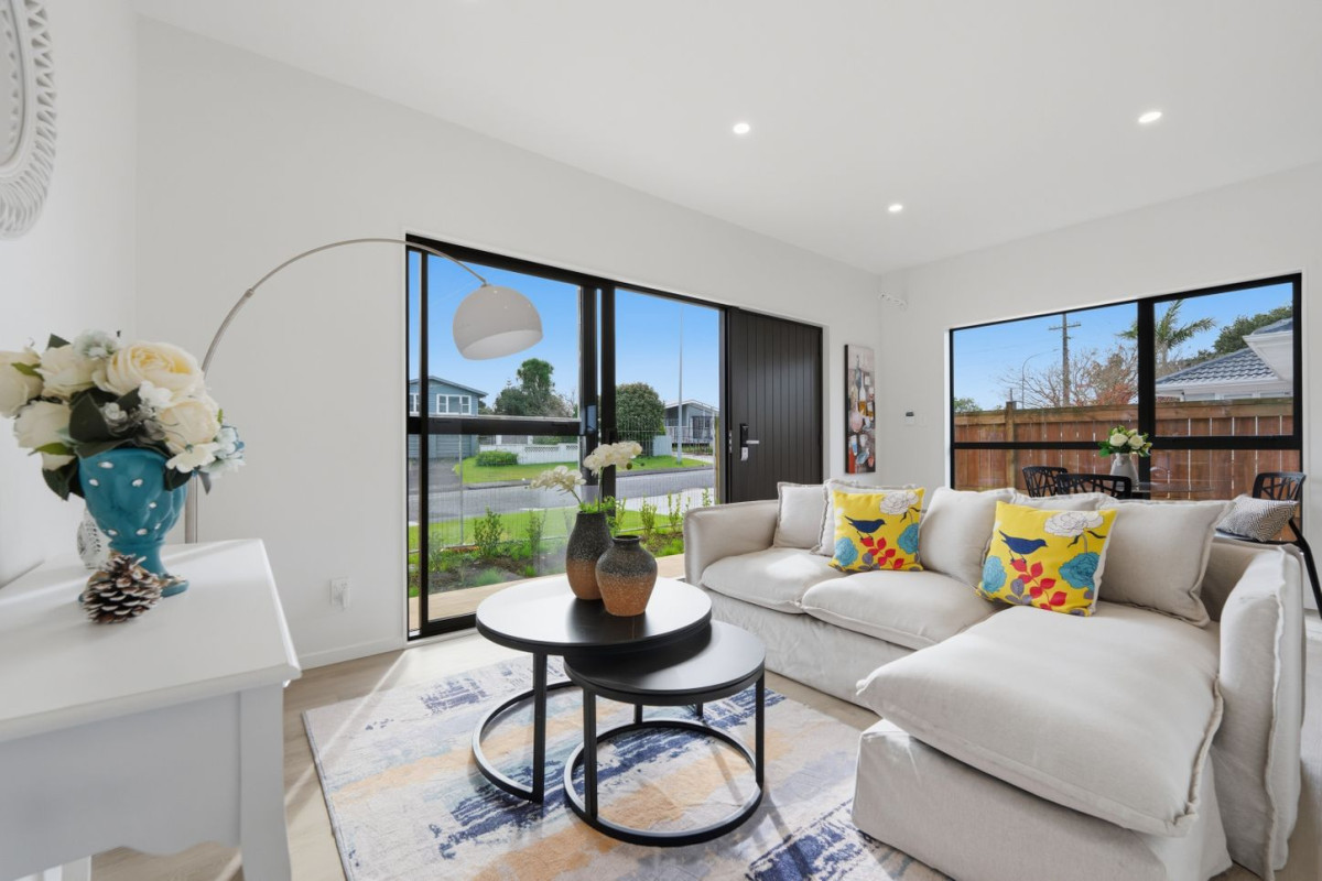 Brandnew Standalone 3 beds 2.5 baths home with car park, close to seaside park, shops, schools, easy motorway access, Lot 1/63 Gloria Avenue, Te Atatu Peninsula, Auckland