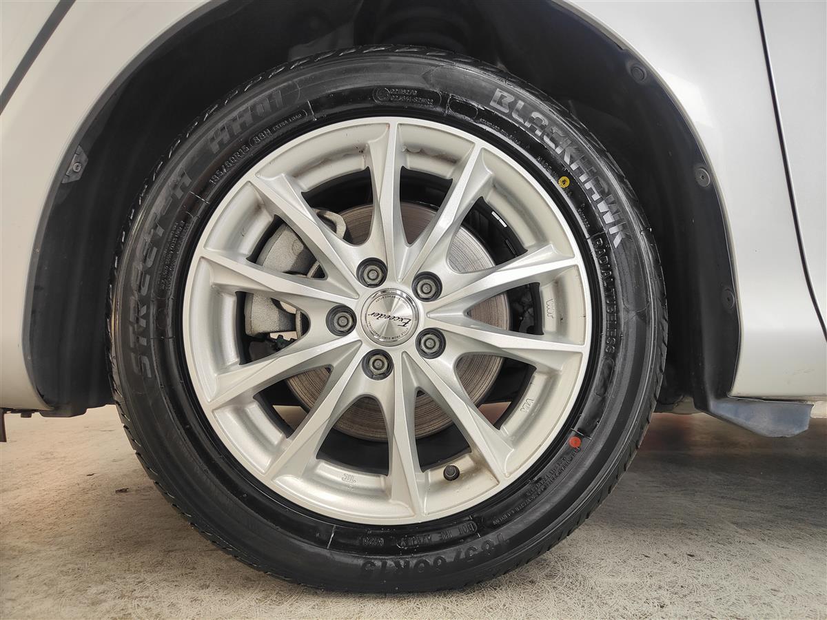 2016 Toyota Sienta G HYBRID/7 SEATERS/GRADE 4 Station Wagon Automatic, Silver, New Import, Hybrid, 1,500 cc, 106,047 km