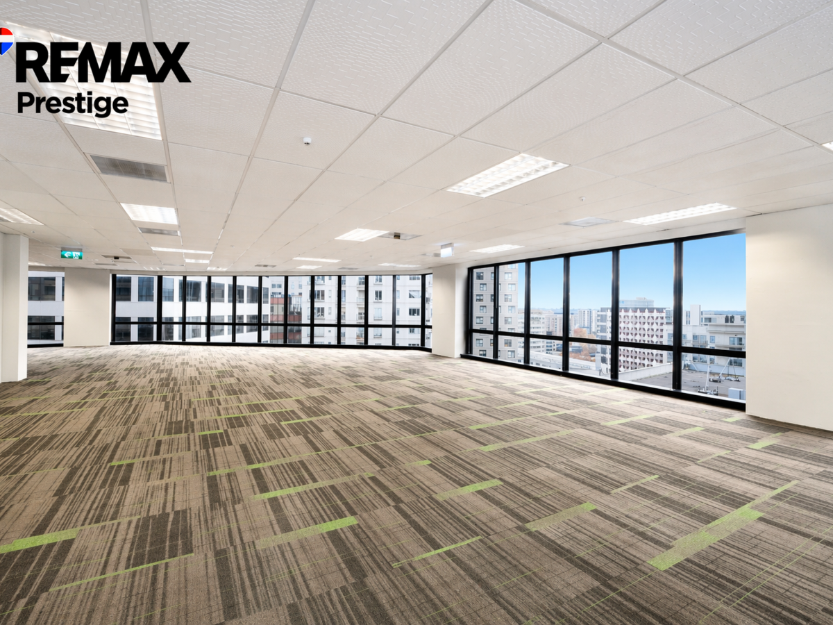 Whole Top Floor Tenancy – 599sqm on Fully Refurbished Building, 20 secure car parks included, Level 5 and Level 8 fully fitted office spaces also available, Customisable Fit-Out Options, 3 City Road, Grafton, Auckland