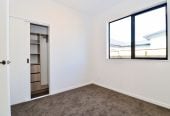 For rent, No pets, no smokers., 4 beds 2 baths house with double garage in Karaka Village, Available on Sat 27th Jun, Karaka, Auckland