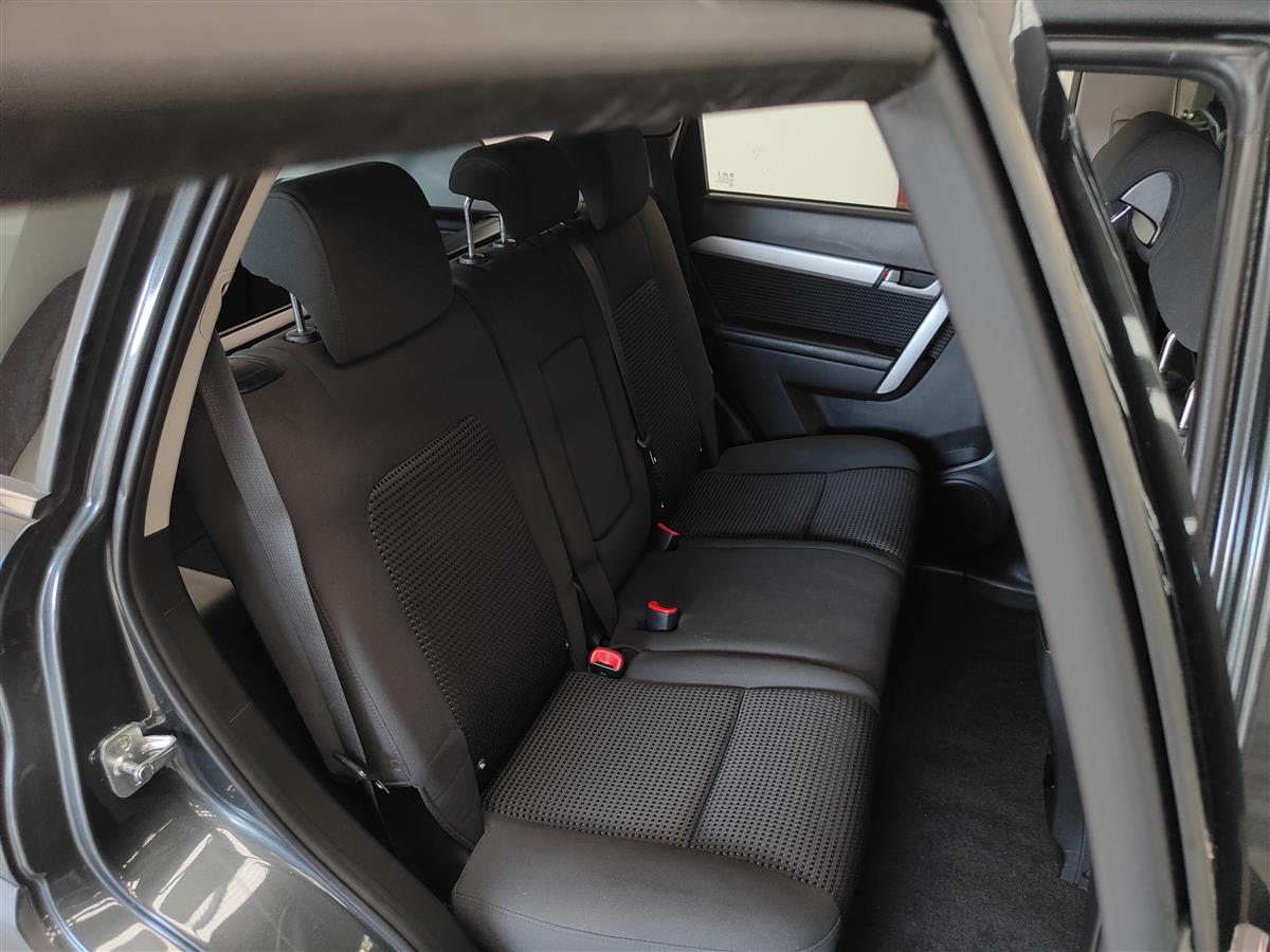 2016 Holden Captiva LS 2.4P/NZ NEW/ONE OWNER/ RV/SUV Automatic, 5 seats, Grey, Petrol, 2,384 cc, 38,058 km