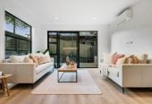 Price dropped to sell down the last 3 units, Brandnew freehold 3 beds 2.5 baths home with car park, No any Society cost, Under floor heating in both bathrooms, 11 Pharlap Drive, Northcross, Auckland
