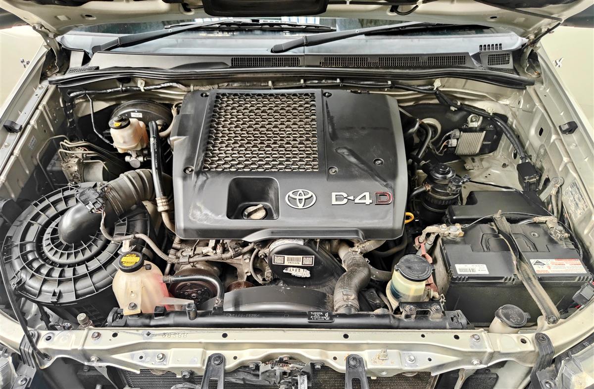 2012 Toyota Hilux 4WD 3.0TD DC/NZ NEW/LOTS OF EXTRAS Ute Automatic, 5 seats, Silver, Diesel, 116,613 km