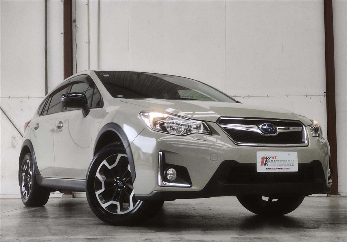 2016 Subaru XV 2.0i-L EYESIGHT AWD / Hatchback Automatic, Color Desert Khaki, 5 seats, New Import, Petrol, 55,035 km