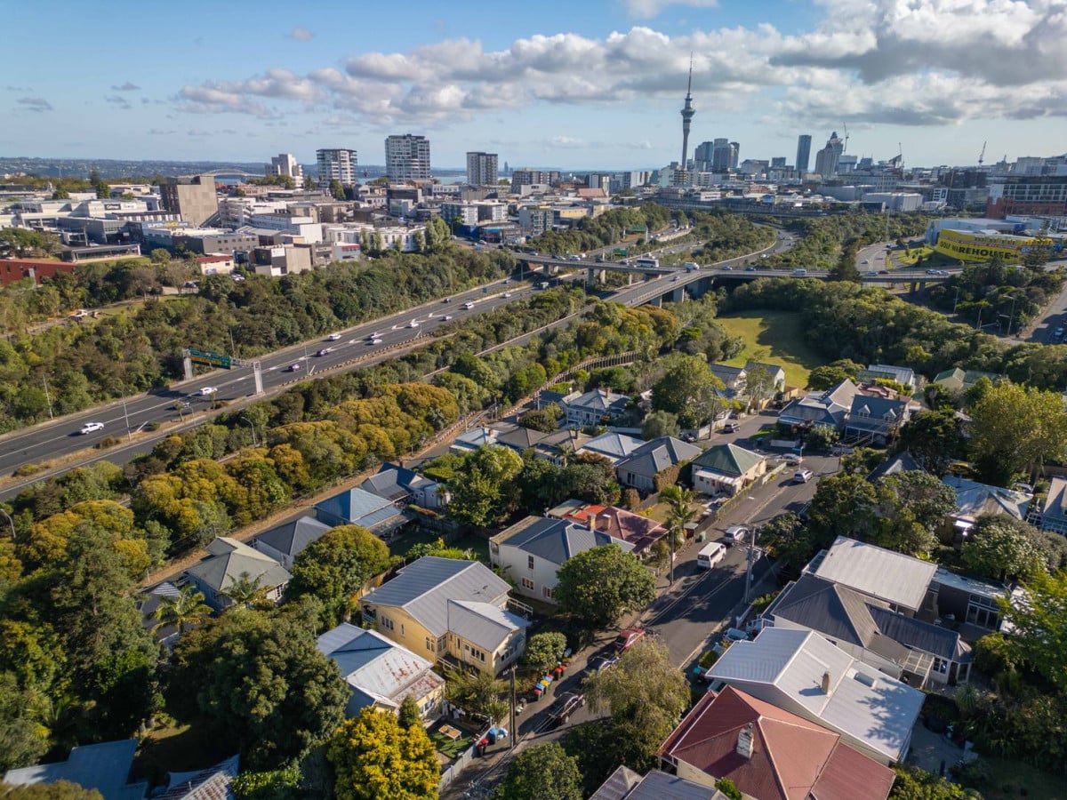 607m2 section, One Title. Four Flat (4 x 1bed 1 bath), currently rented, approximately $98,000 per annum in rental income, 5 Copeland Street, Eden Terrace, Auckland