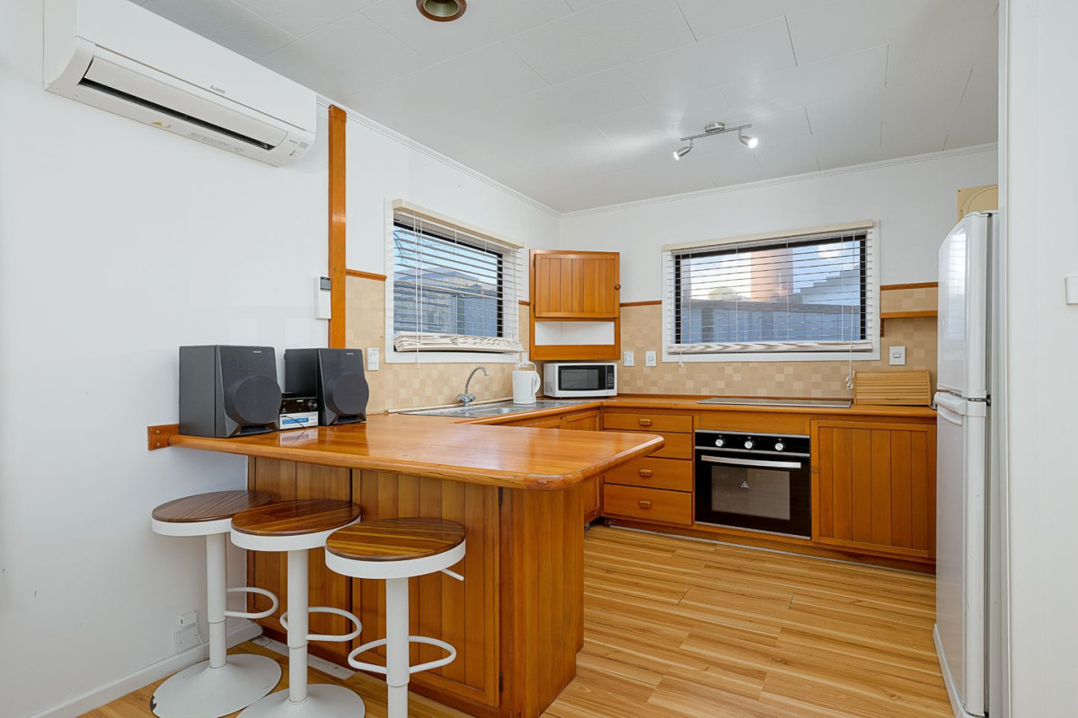 Owners Have Bought After 22 Happy Years, 3 beds 1 bath house with car parks, 19A Pine Avenue, Henderson, Auckland