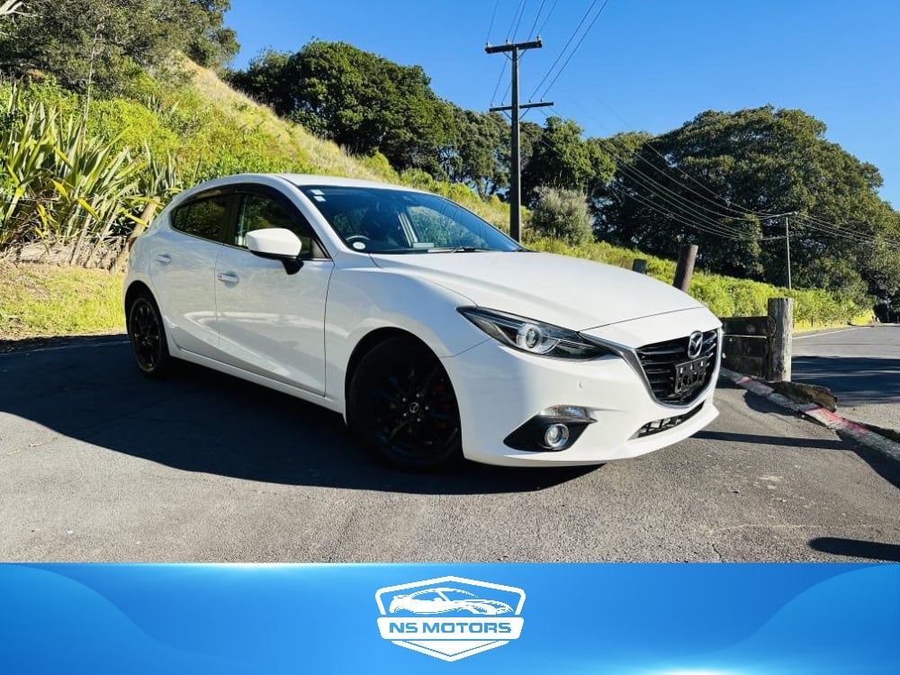 2014 Mazda Axela SPORTS !! HIGH SPEC !! Hatchback Tiptronic, 5 seats, New Import, Petrol, 1,500 cc, 31,843 km