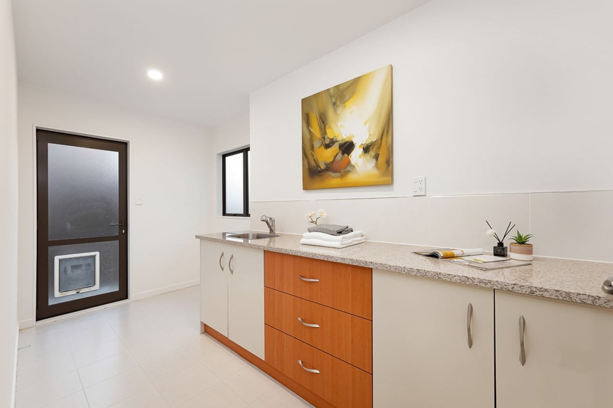 607m2 section, with uninterrupted views of the Waitakere Ranges, 256m2 4 beds 2.5 baths house with double garage, 14 Waltham Street, Henderson, Auckland