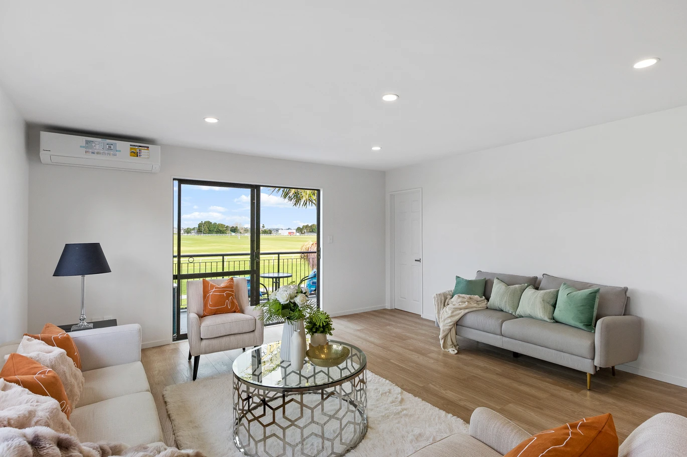 450m2 section, positioned right beside the legendary racecourse, 227m2 5 beds 3.5 baths (3 ensuites with one that doubles as both an ensuite and semi ensuite – see floorplan) with double garage, 58 Nacton Lane Avondale, Auckland