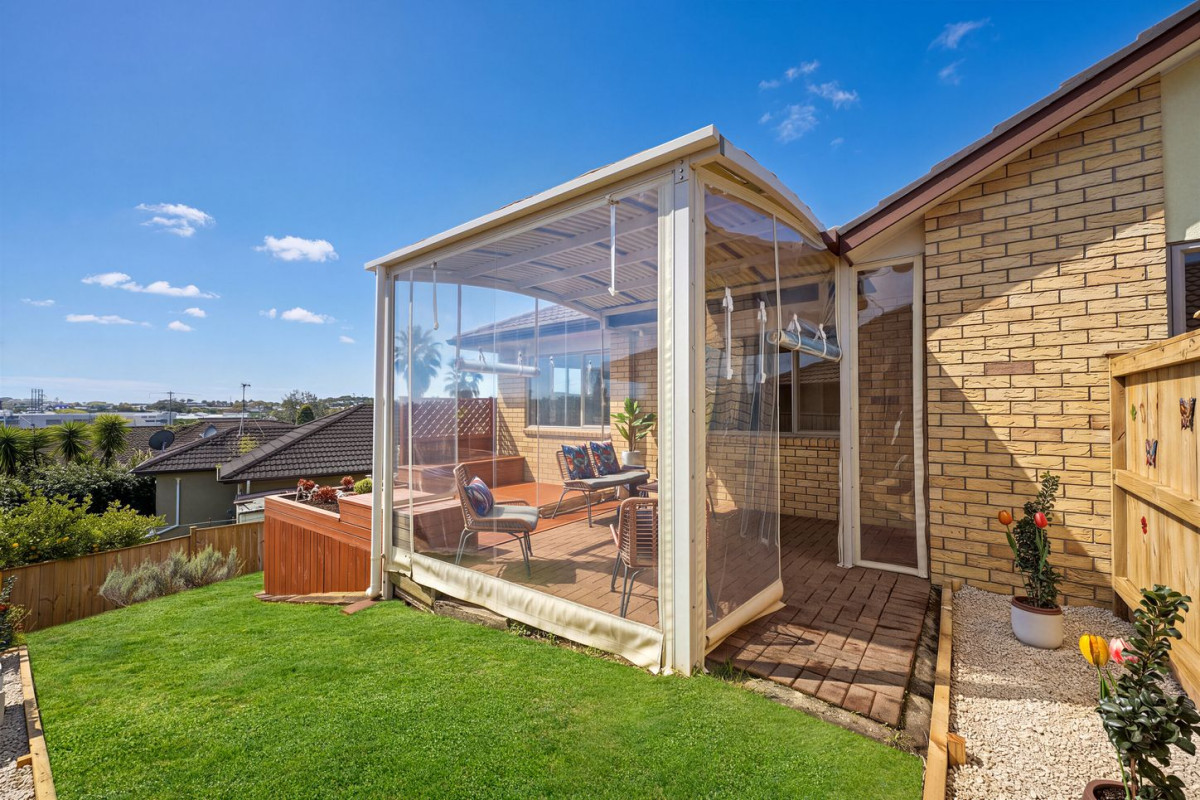 464m2 section, 139m2 Brick and tile 3 beds 2 baths house with double garage, 42 Rush Creek Drive, Westgate, Auckland
