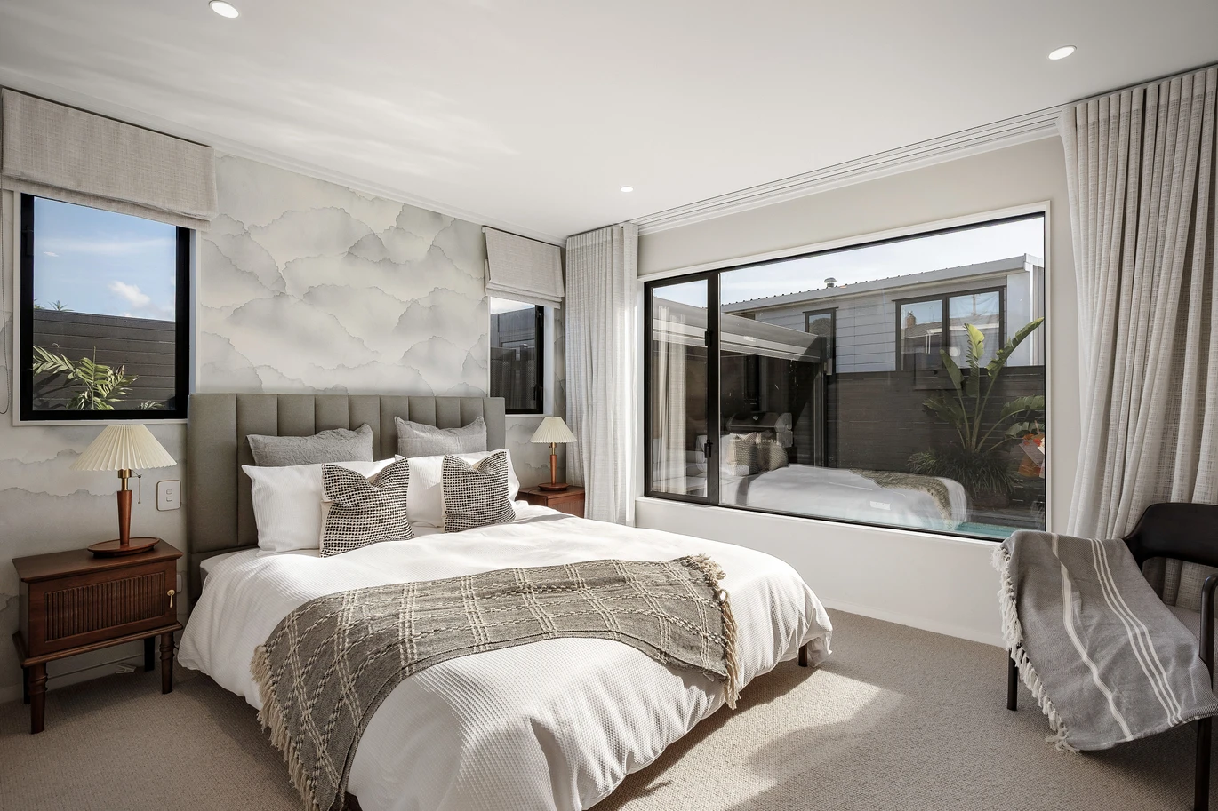 Pinnacle Bays Living | Zen, Water & Luxury, 374m2 Luxury 5 beds (5 ensuites) 5.5 baths house with double garage, swimming pool, and even a spectacular ‘sky lounge and office’ attic space, owners are onto new adventures and their instructions to sell are crystal clear, 2 Glen Atkinson Street St Heliers, Auckland