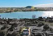 Once in nearly 25 years, 648m2 section, 225m2 Brick and tile 3 beds 1 bath house with double garage, workshop, a large rumpus and ample storage, Approx. 3 minutes to Sylvia Park Shopping Centre and motorway access, 87 Waipuna Road Mount Wellington, Auckland