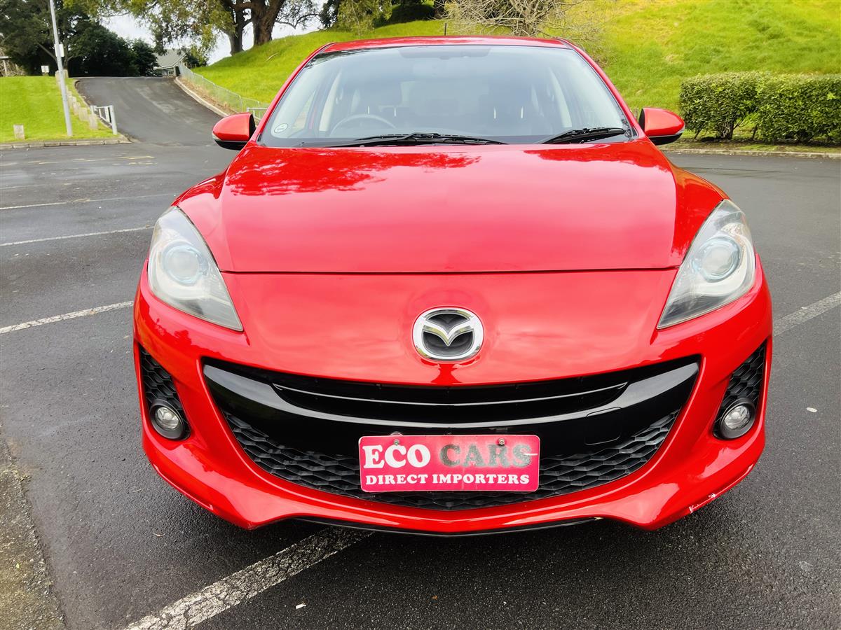 2012 Mazda Axela 2.0S LEATHER INTERIOR CRUISE CONTROL Hatchback Automatic. 5 seats, Petrol, 2,000 cc, 101,830 km