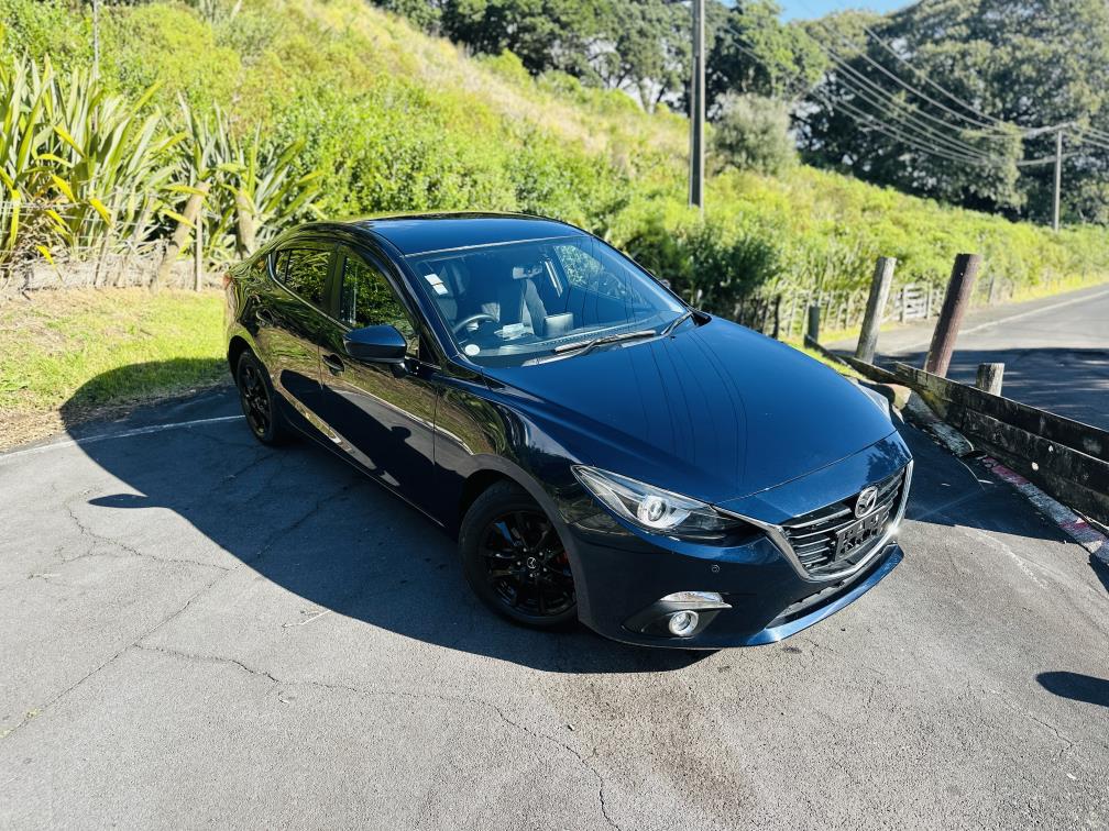 2014 Mazda Axela HYBRID !! HIGH SPEC !! Sedan Automatic, 5 seats, New Import, Petrol, Hybrid, 2,000 cc, 85,380 km