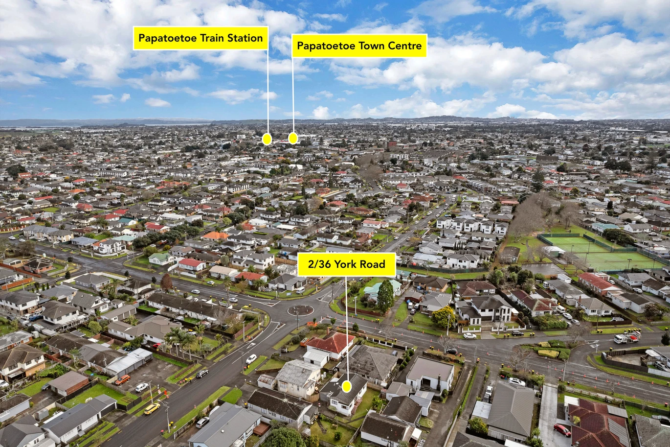 Once for around 41 years, Auction RESERVE SET $500,000, Standalone 3 beds 1 bath house with garage, The owners are ready to move on, 2/36 York Road Papatoetoe, Auckland