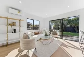 Standalone Brick and tile 2 beds 1 bath home with garage, 3/43 Alverston Street Waterview, Auckland